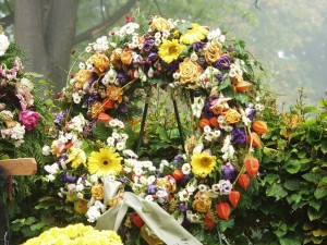 funeral wreath at cemetery