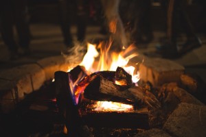 bonfire-698646_640