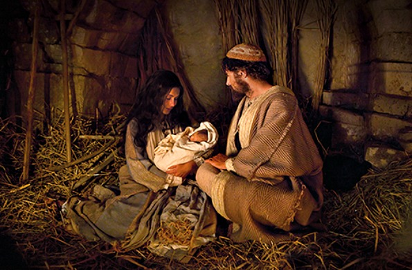 What Shall We Give To The Babe In The Manger