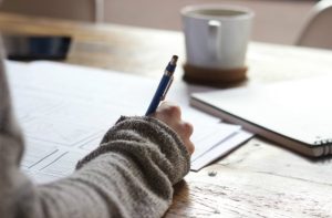 writing pen mug